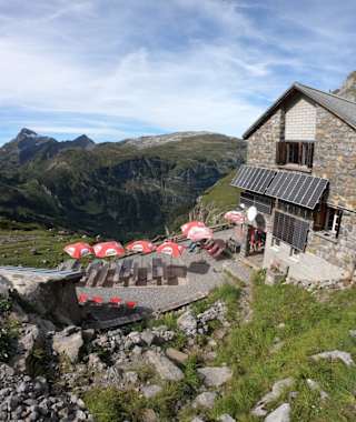 Die atemberaubende Aussicht von der Glärnischhütte.