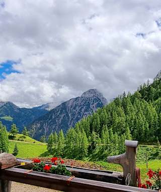 Aussicht von der Gütenbergalm