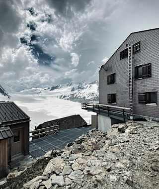 Die Konkordiahütte liegt auf 2.850 Metern