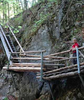 Spannende Wanderung durch die Klamm