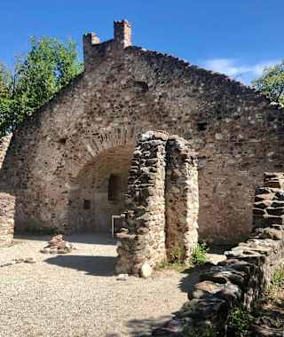 Die Kirche St. Peter in Altenburg reicht in das 6. Jh. zurück