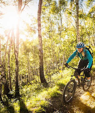 Symbolfoto Mountainbiken