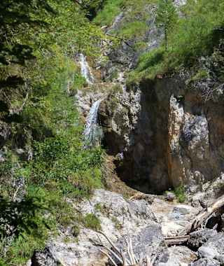 Kleiner Wasserfall