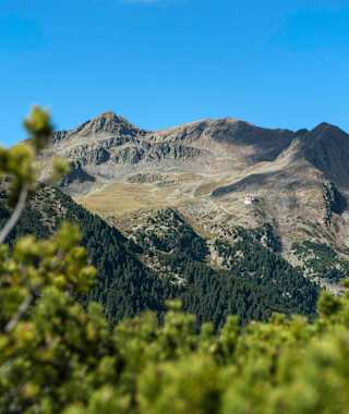 Blick zum Latzfonser Kreuz