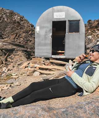 Das Otto-Umlauf-Biwak dient als Notunterkunft - etwa, wenn das Wetter umschlägt oder die zweite Etappe doch zu lang wird.