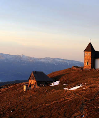 Maria Schnee ist die höchstgelegene Wallfahrtskirche der Ostalpen.