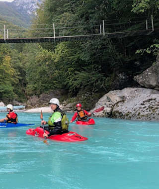 Ruhige Abschnitte an der Soča
