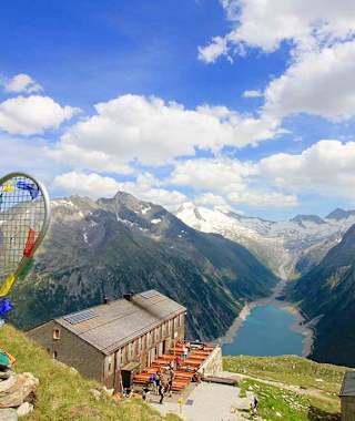 Olpererhütte mit Herz