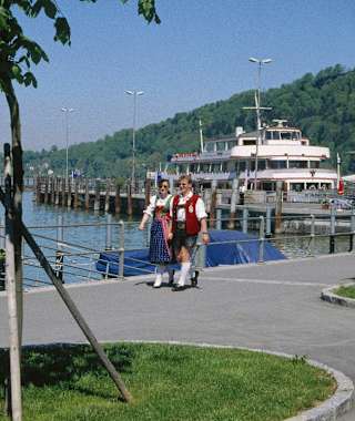 Bregenz die Richtung am Großparkplatz entlang.