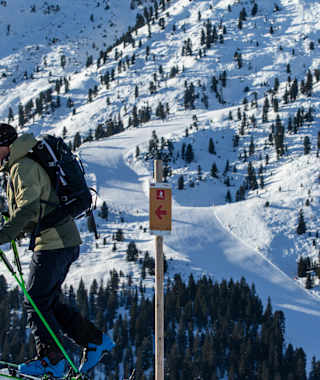 Die Pistenskitouren in Hochfügen sind gut gekennzeichnet.