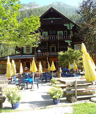 Das Alpenhaus Prossau im Kötschachtal im Nationalpark Hohe Tauern.