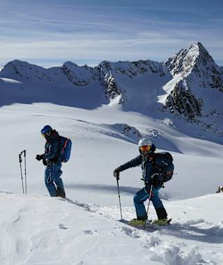 Unter dem Daunjoch wartet eine perfekte Abfahrt im Powder