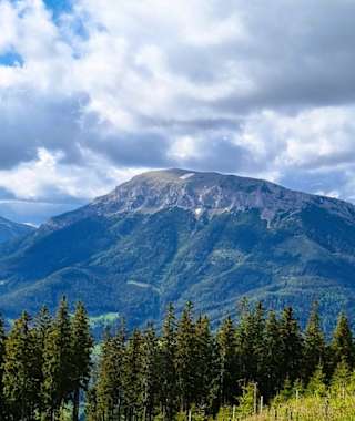 Blick auf Rax und Schneealm