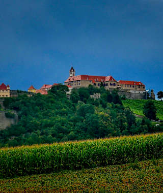Die Riegersburg, urkundlich erstmals 1138 erwähnt