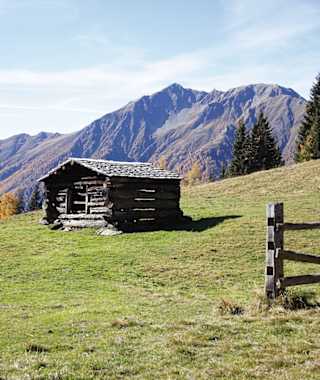 Hochalm mit Hütte