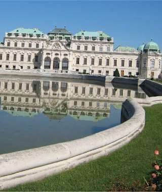 Das Wasserbassin am Oberen Belvedere, einer der schönsten Orte in der barocken Parkanlage.