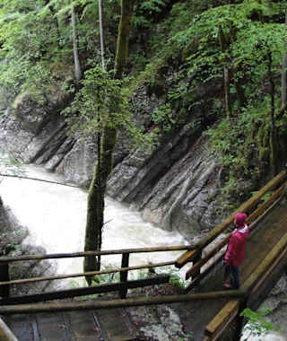 Auf dem Rundweg Rettenbachklamm