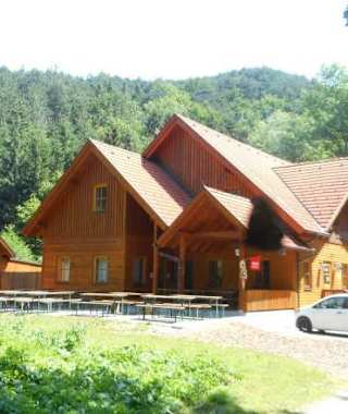 Schutzhütte Gerhartl: Außenansicht