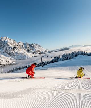 Die Königstour führt über 6 Gipfel, 36 Pistenkilometer und 7.500 Höhenmeter durch die Skiregion Hochkönig.