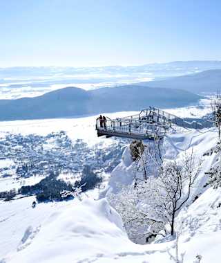 Der Skywalk auf der Hohen Wand bietet einen fantastischen Ausblick.