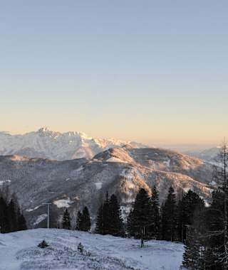 Plateau Rottenmanner Hütte mit Blick auf Rottenmann