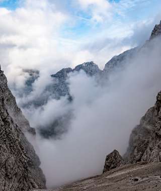 Unterwegs am Dolomiten Höhenweg 3