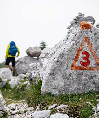 Unterwegs am Dolomiten Höhenweg 3