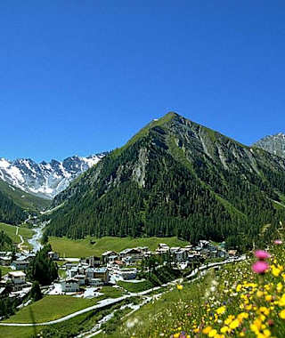 Blick auf Samnaun Dorf