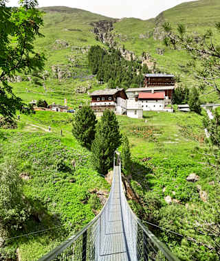 Hängebrücke zu den Rofenhöfen bei Vent