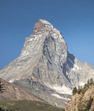 Die Tour Matterhorn führt rund um das beeindruckende Matterhorn.