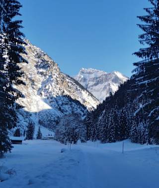 Winter im Oytal - Blick zum Schneck.