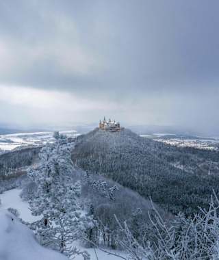 Die Burg Hohenzollern vom Zeller Horn