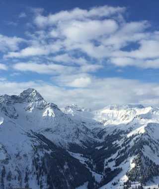  Rechts das Gebiet um den Gamsfuss