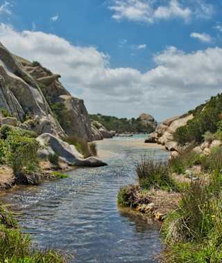 Mehrere tolle Buchten besucht man auf dieser Tour
