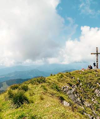 Gipfelkreuz am Latschur