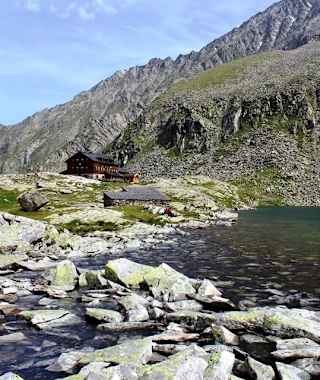 Die Zittauerhütte am Wildgerlossee