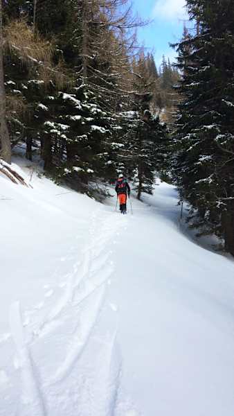 Skitour auf den Waxriegel am Schneeberg: Querung zur Hengsthütte