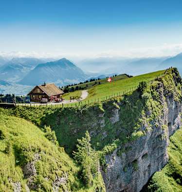 Die Rigi, im Herzen der Schweiz, ist einer von vielen Bergen, dessen Umgebung frei von Verkehrslärm und Abgasen ist.