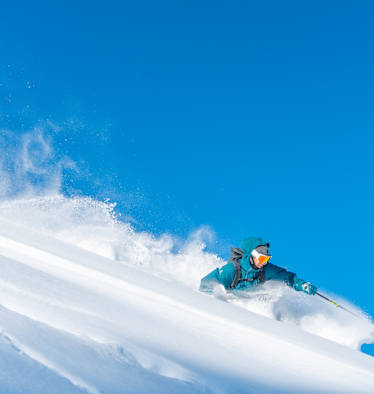 Bindungen von PLUM ermöglichen leichte Aufstiege und rasante Abfahrten.