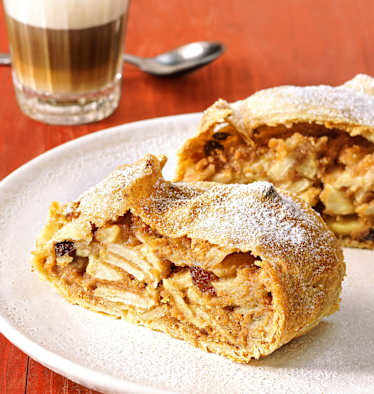Apfelstrudel von der Breithornhütte