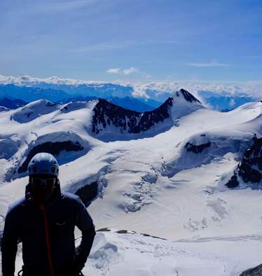Herrlicher Ausblick vom Piz Bernina auf Piz Palü, Piz Argient und Crast Agüzza