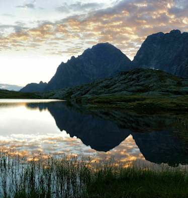 Kurz vor Sonnenaufgang im wilden Gradental im Nationalpark Hohe Tauern