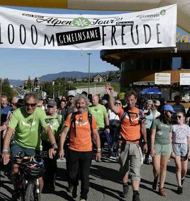 Zieleinlauf der ALPEN-TOUR 2021