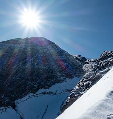 Bergsteiger am Kaindlgrat auf dem Weg auf das Große Wiesbachhorn