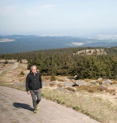 Hans Zippert beim Wandern