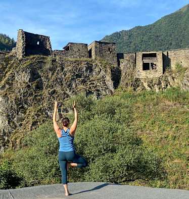 Ana Zirner sucht im Kaukasus ihre Balance