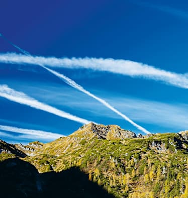 Kondensstreifen Flugzeuge