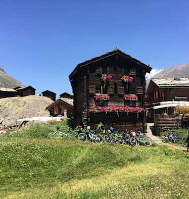 Mit dem E-Bike werden Hüttenzustiege zum Kinderspiel