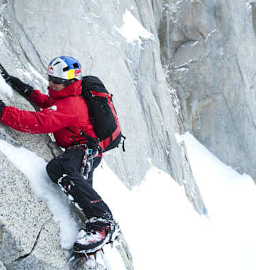 David Lama erklimmt den Cerro Torre 2009