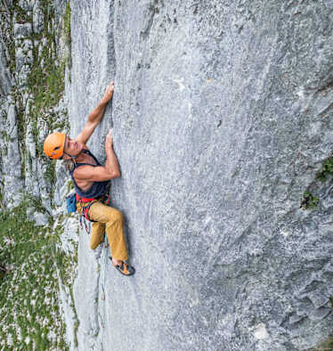 Heinz Zack im Klettergarten Sonnenplatten Scharnitz